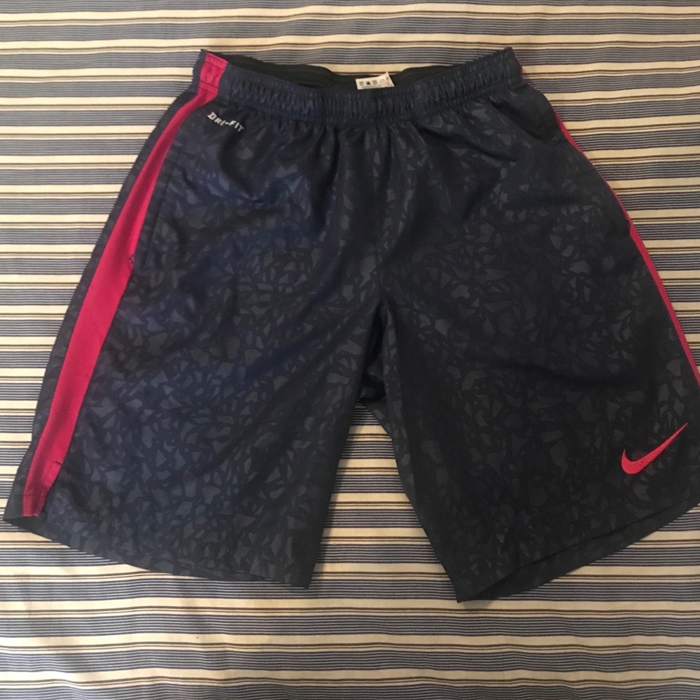 NWOT Men’s Nike Short